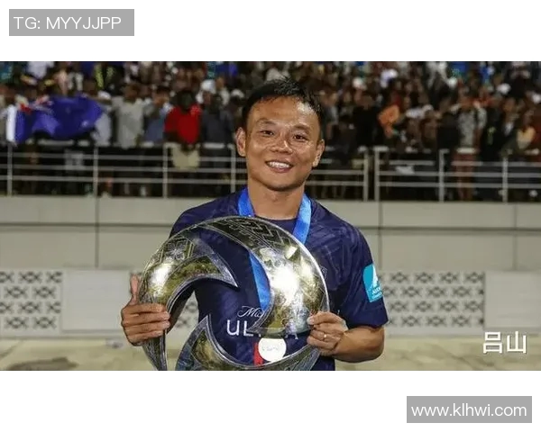 中国足球明星男生的成长之路与未来发展展望